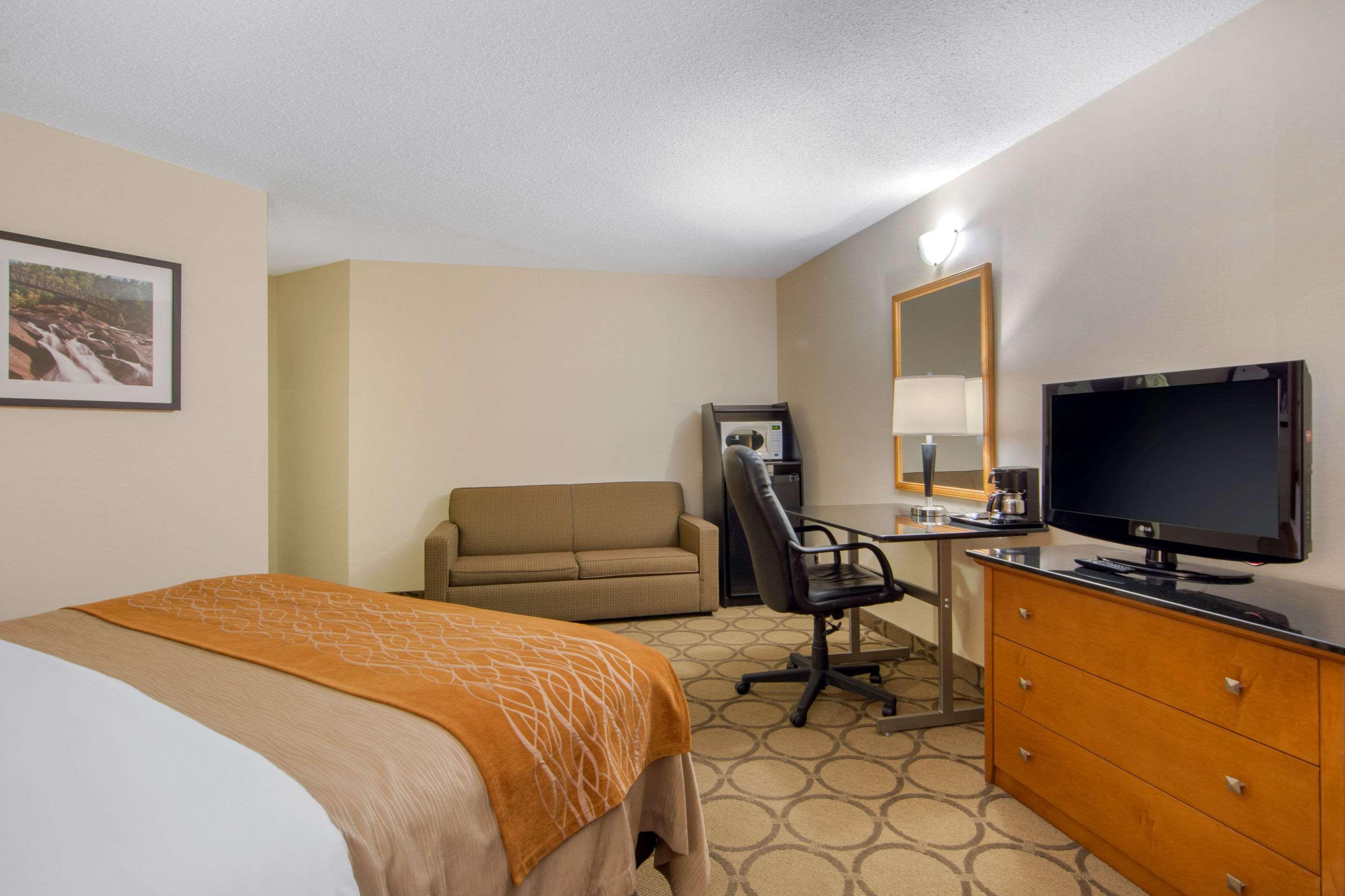 Comfort Inn Sudbury Eksteriør bilde
