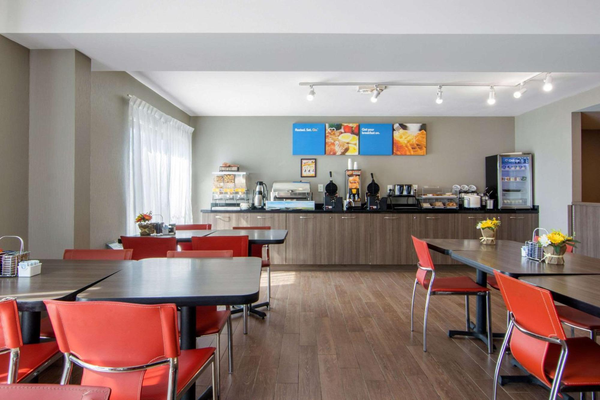 Comfort Inn Sudbury Eksteriør bilde