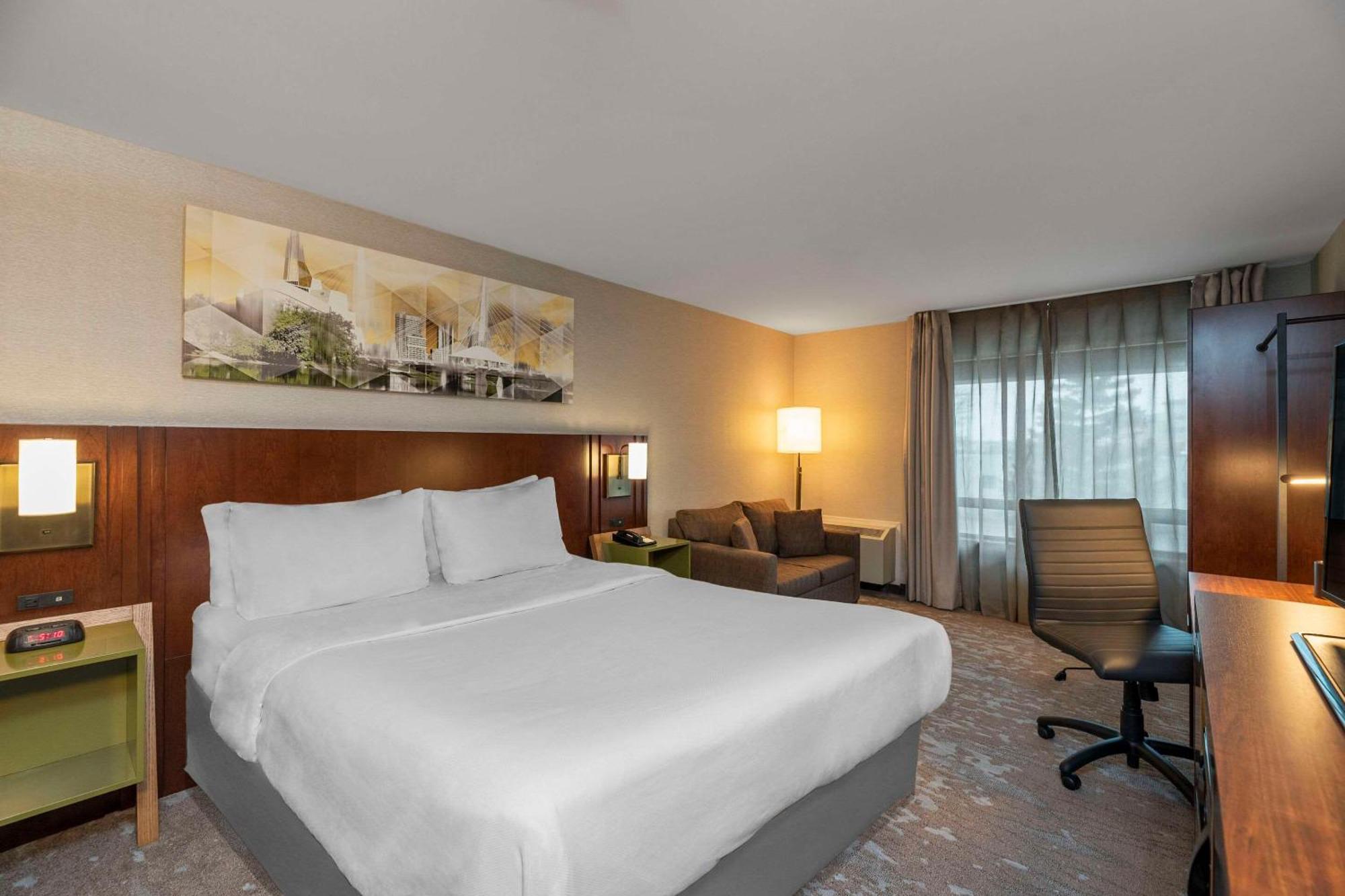 Comfort Inn Sudbury Eksteriør bilde