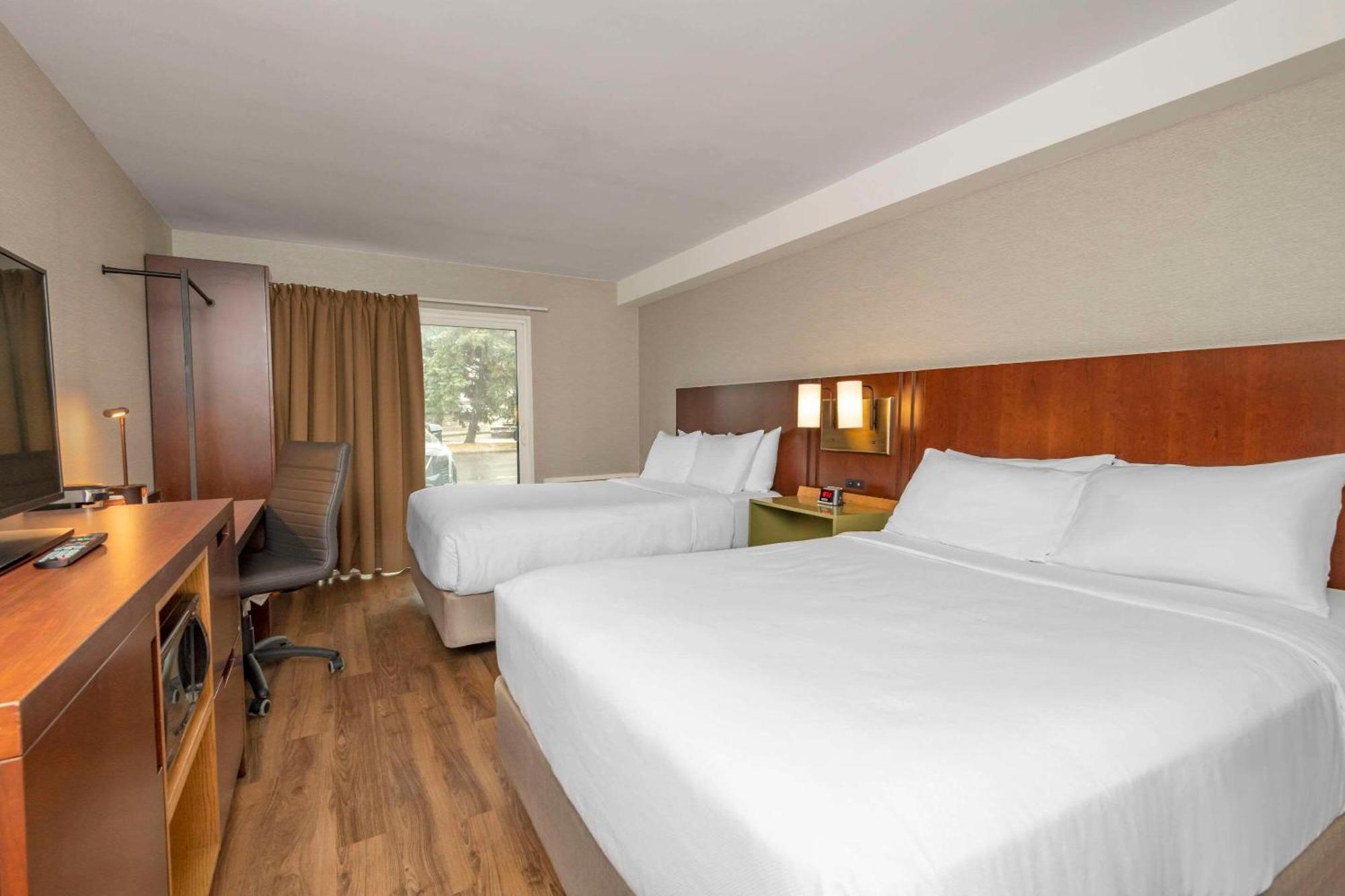 Comfort Inn Sudbury Eksteriør bilde