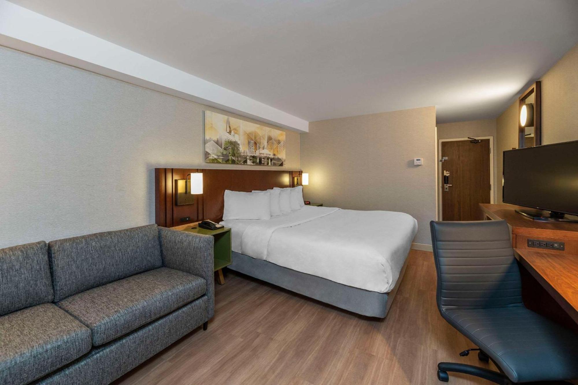 Comfort Inn Sudbury Eksteriør bilde